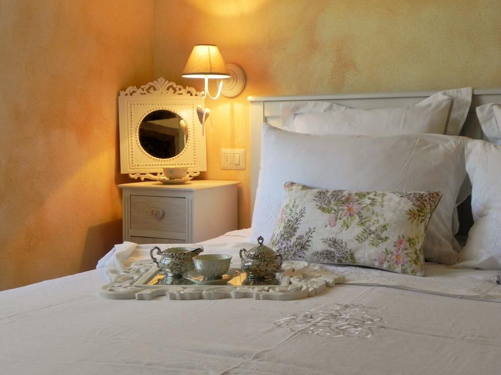 Agriturismo Sugheretello センプロニアーノ 部屋 写真