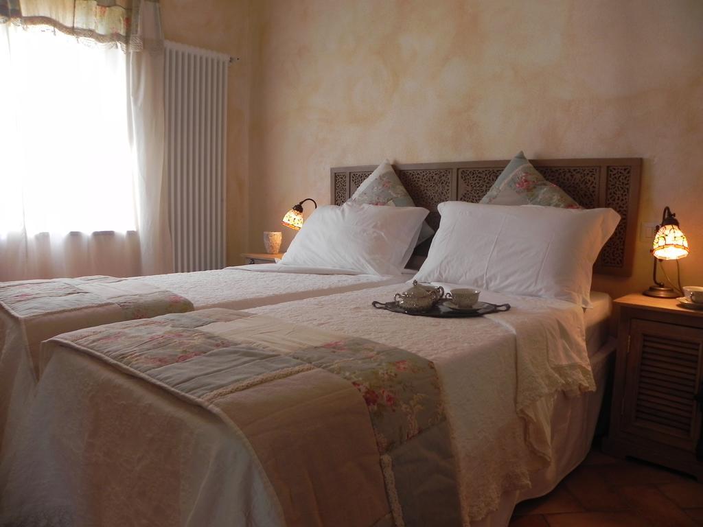 Agriturismo Sugheretello センプロニアーノ 部屋 写真